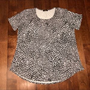 Retroluxe - New Without Tags - Fun Leopard T-Shirt